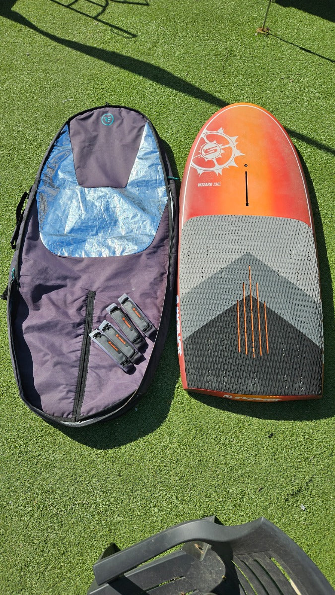 SLINGSHOT WIZARD 130L (Second hand/ used ) with board bag included