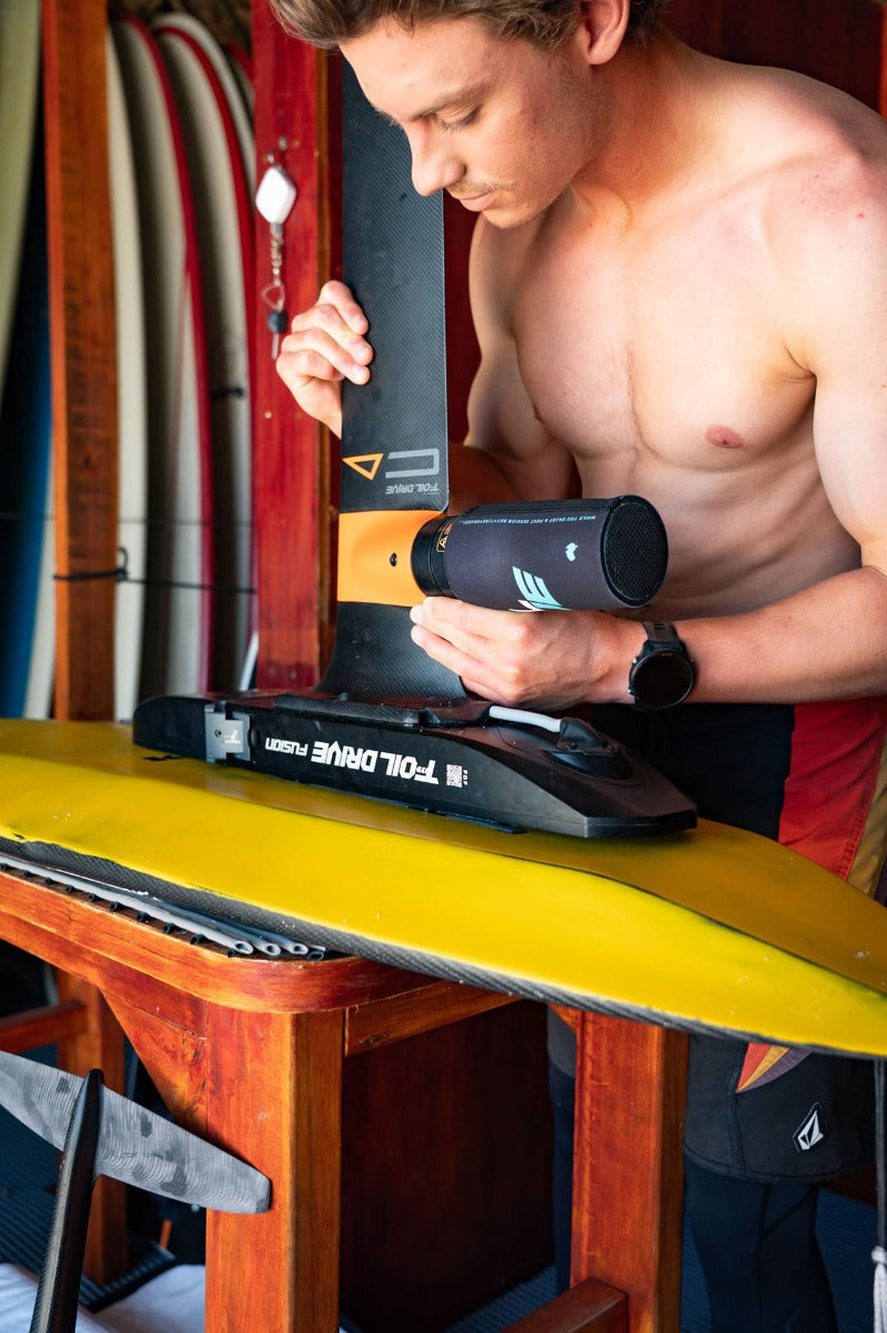 Code Foils X Foil Drive Integrated Carbon Mast - Wet N Dry Boardsports 3