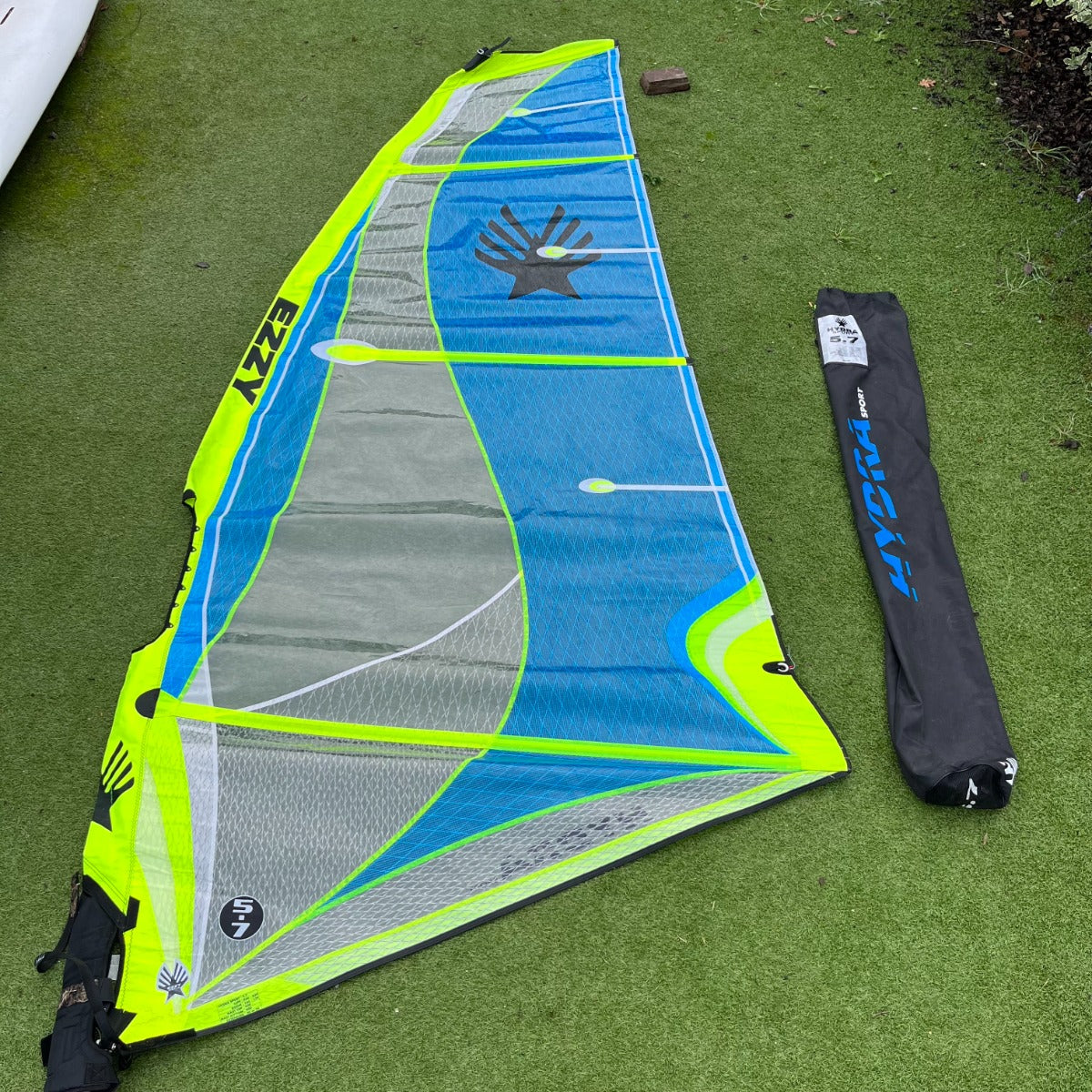 Ezzy Hydra Sport 5.7m 2021 (Second hand) - Wet N Dry Boardsports