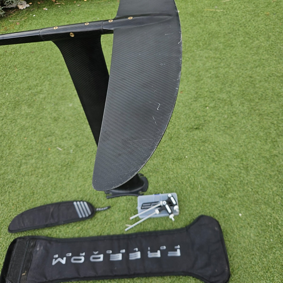 Freedom Foil Boards Halcyon Foil 1250 (Ex-Demo) - front wing marks