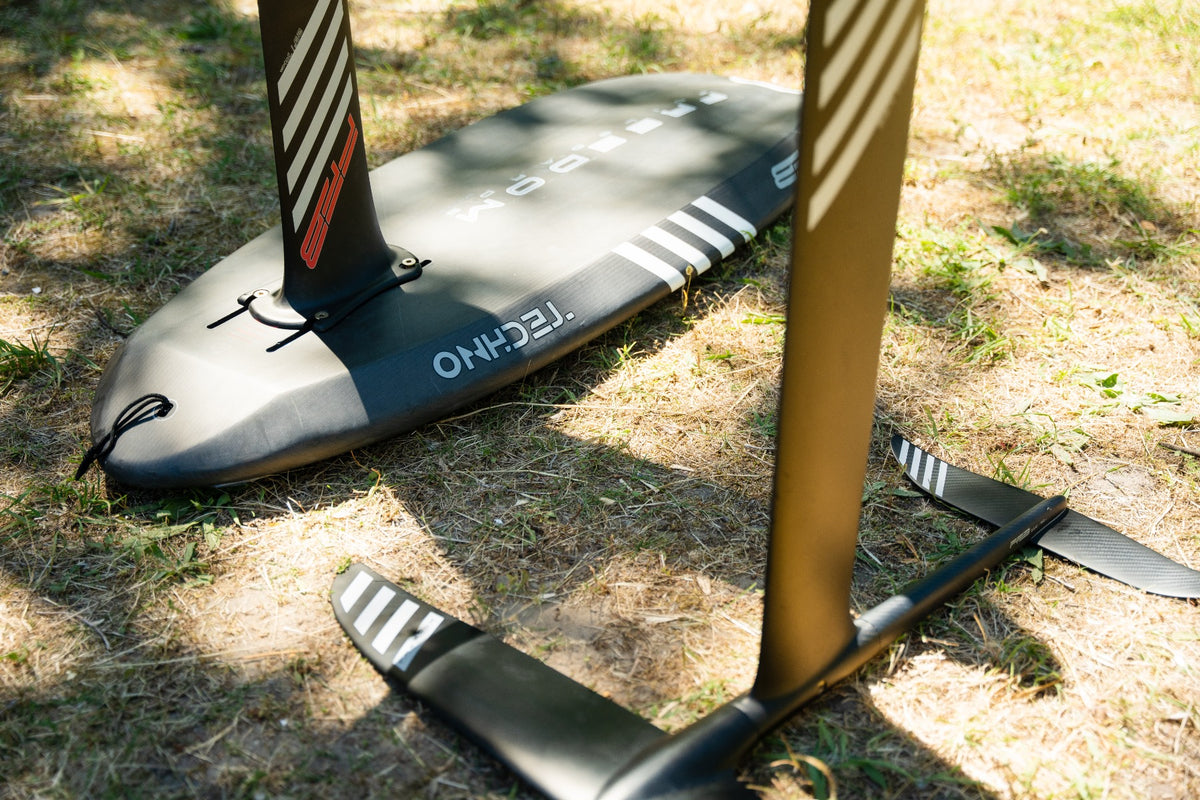 Freedom Foil Boards 85cm Carbon Mast - Wet N Dry Boardsports