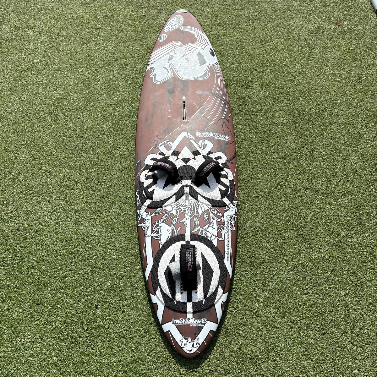 RRD Freestyle Wave Ltd 85L 2010 Windsurfing Board (Second hand) - Wet N Dry Boardsports 1