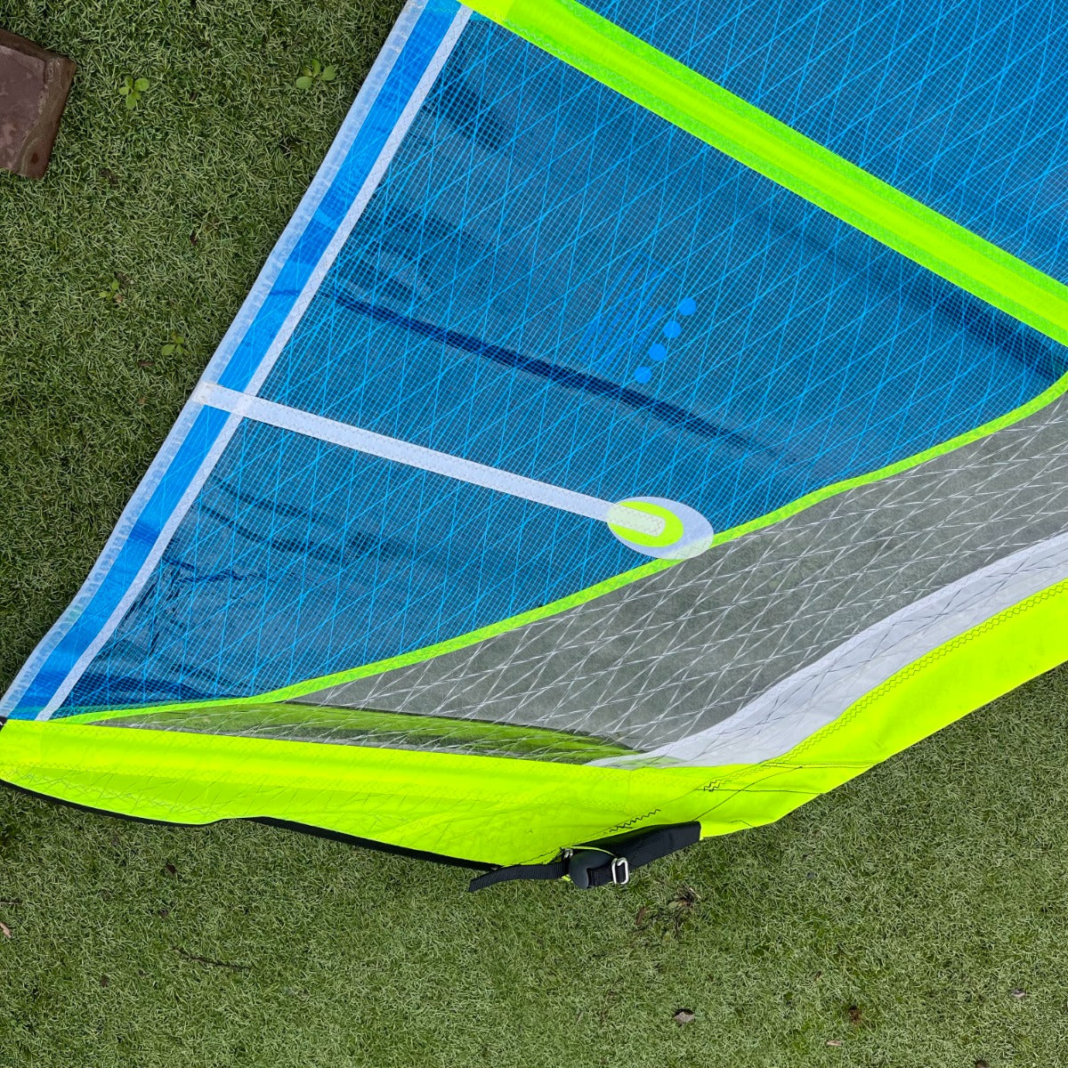 Ezzy Hydra Sport 5.7m 2021 (Second hand) - Wet N Dry Boardsports