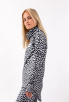 Eivy Icecold Gaiter Base Layer Top (Snow Leopard) - Wetndry Boardsports - Side