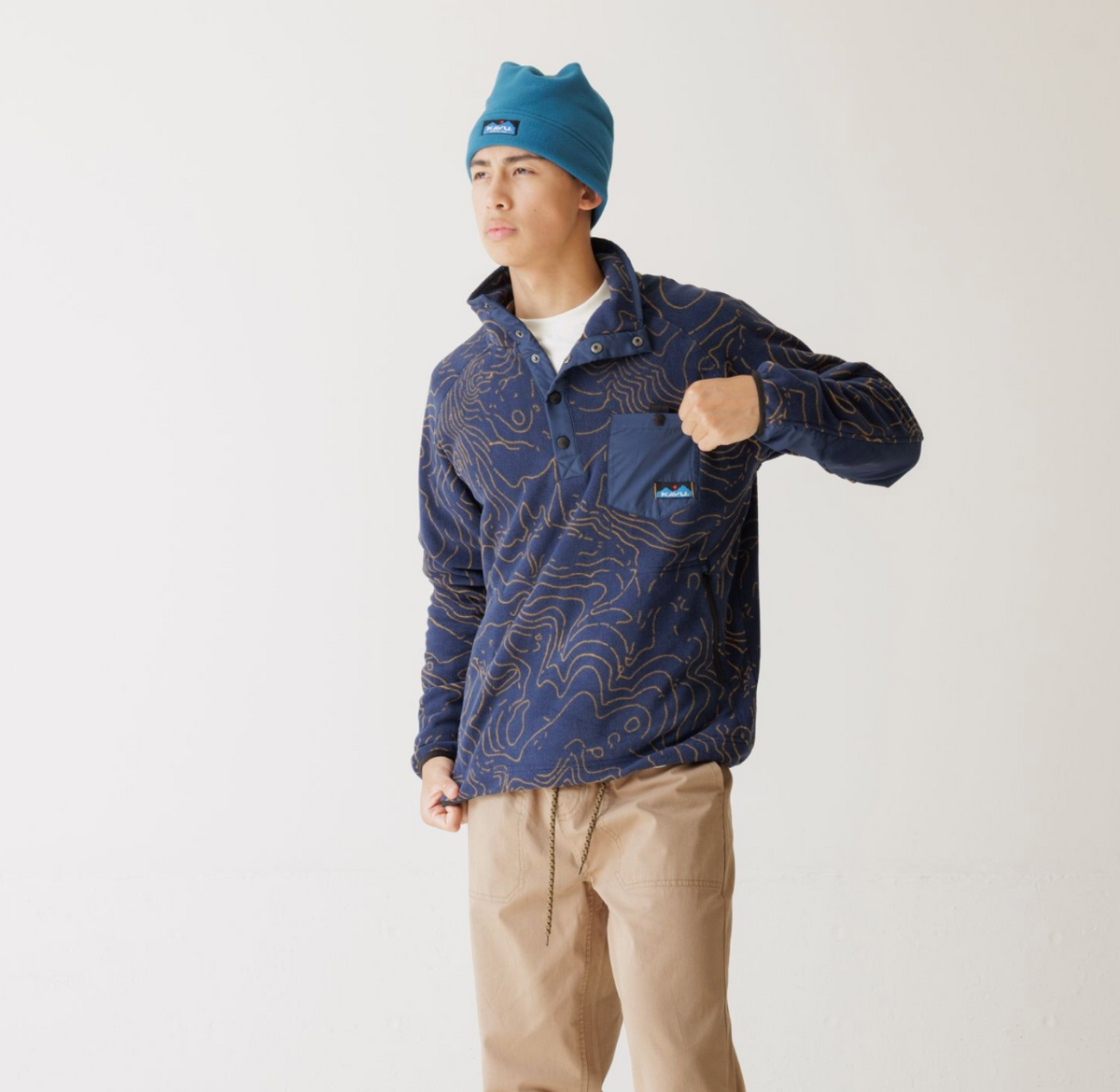 Kavu Teannaway Fleece (Blue Water Topo) - Wetndry Boardsports - Model 2